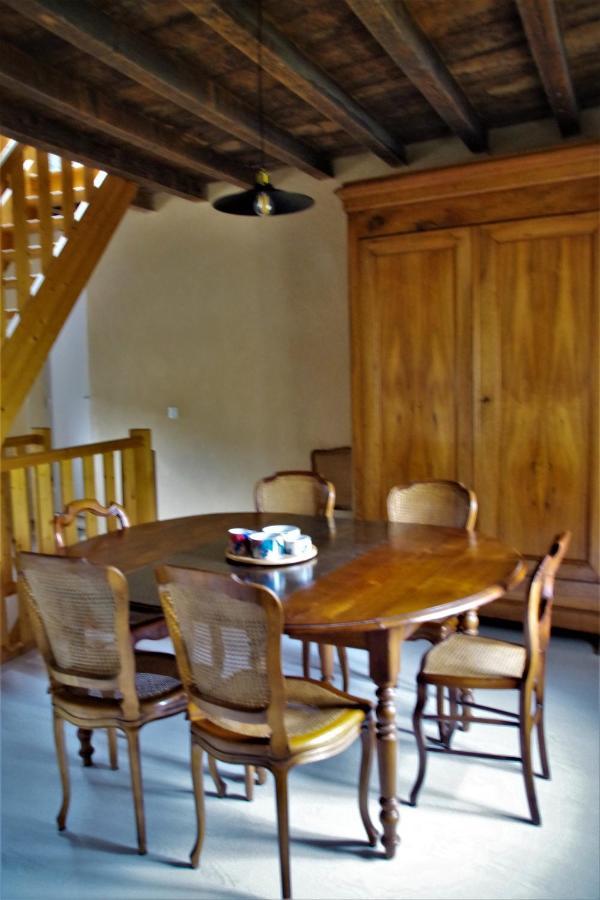 Le Vieux Pont Bed & Breakfast Saint-Julien  Luaran gambar